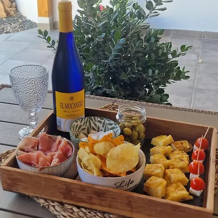 Ohana Roger Apartman *